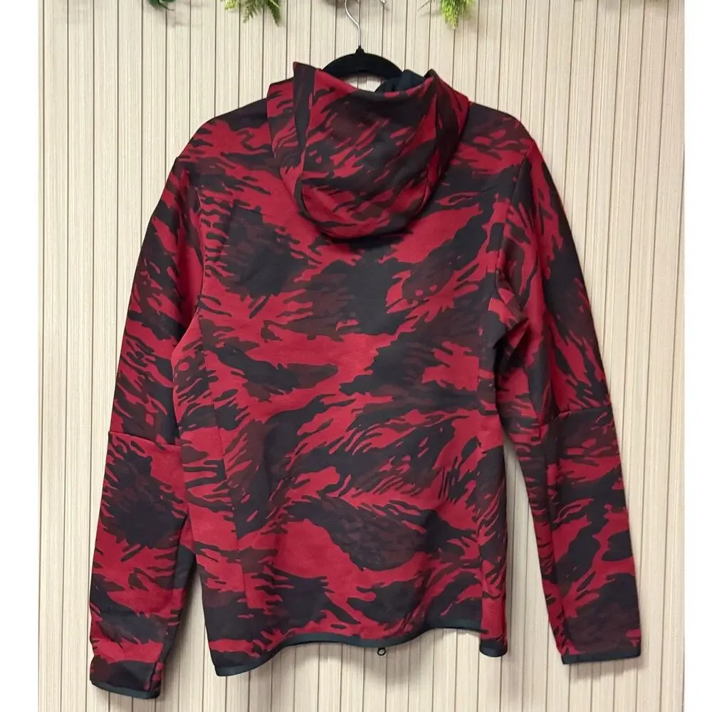 Nike Tech Fleece Tracksuit Red Camo Hoodie Size M - DQ4956-070 - Picture 3 of 14